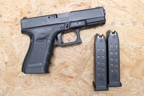 Glock 23 (40 S&W)